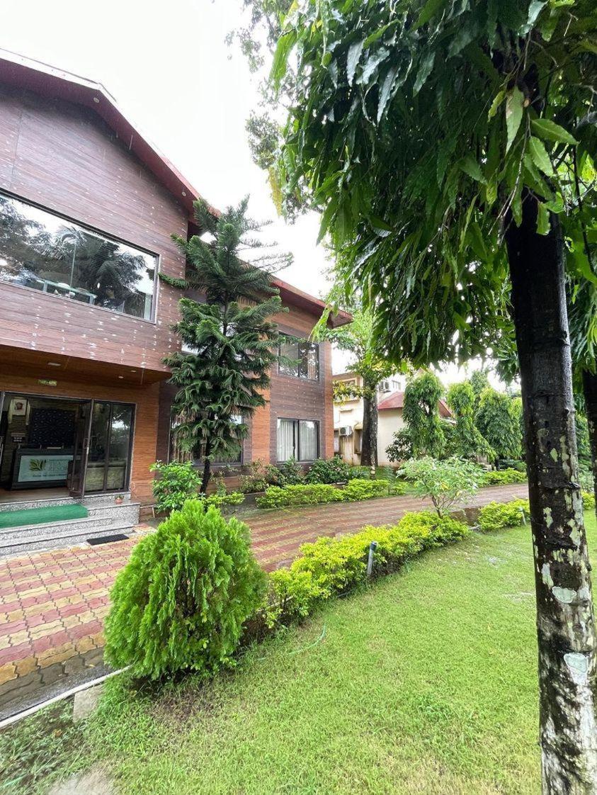 Tea Resort Saraswatipur Shaugaon Zewnętrze zdjęcie